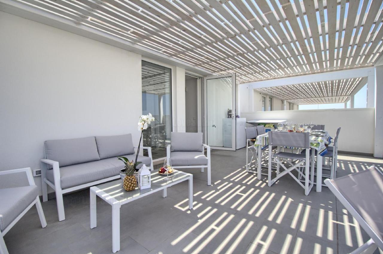 Jacuzzi Holiday Homes By Lovesud Santa Maria di Leuca Luaran gambar