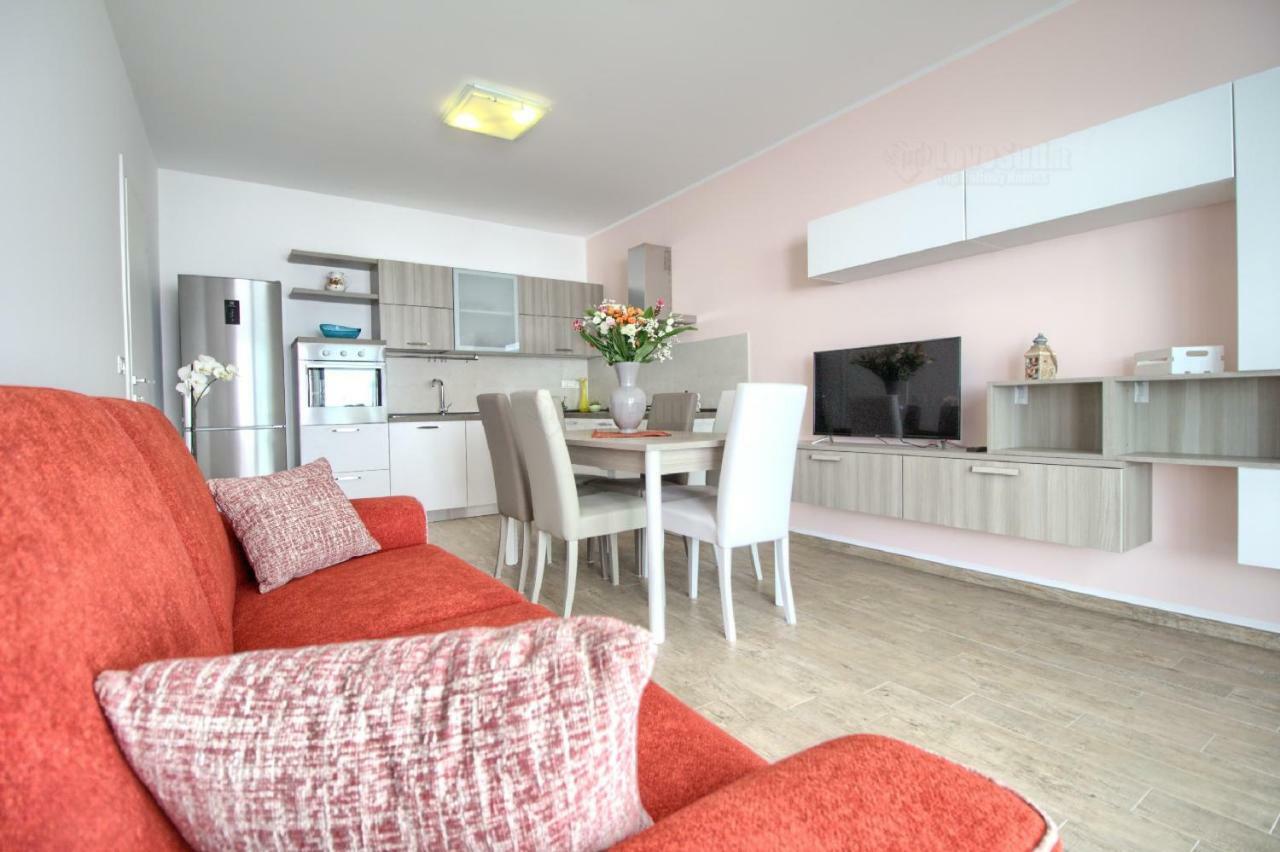 Jacuzzi Holiday Homes By Lovesud Santa Maria di Leuca Luaran gambar